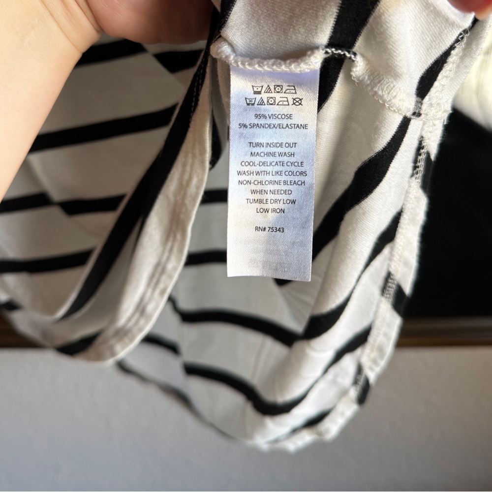 Striped Tee - Picture 5 of 5